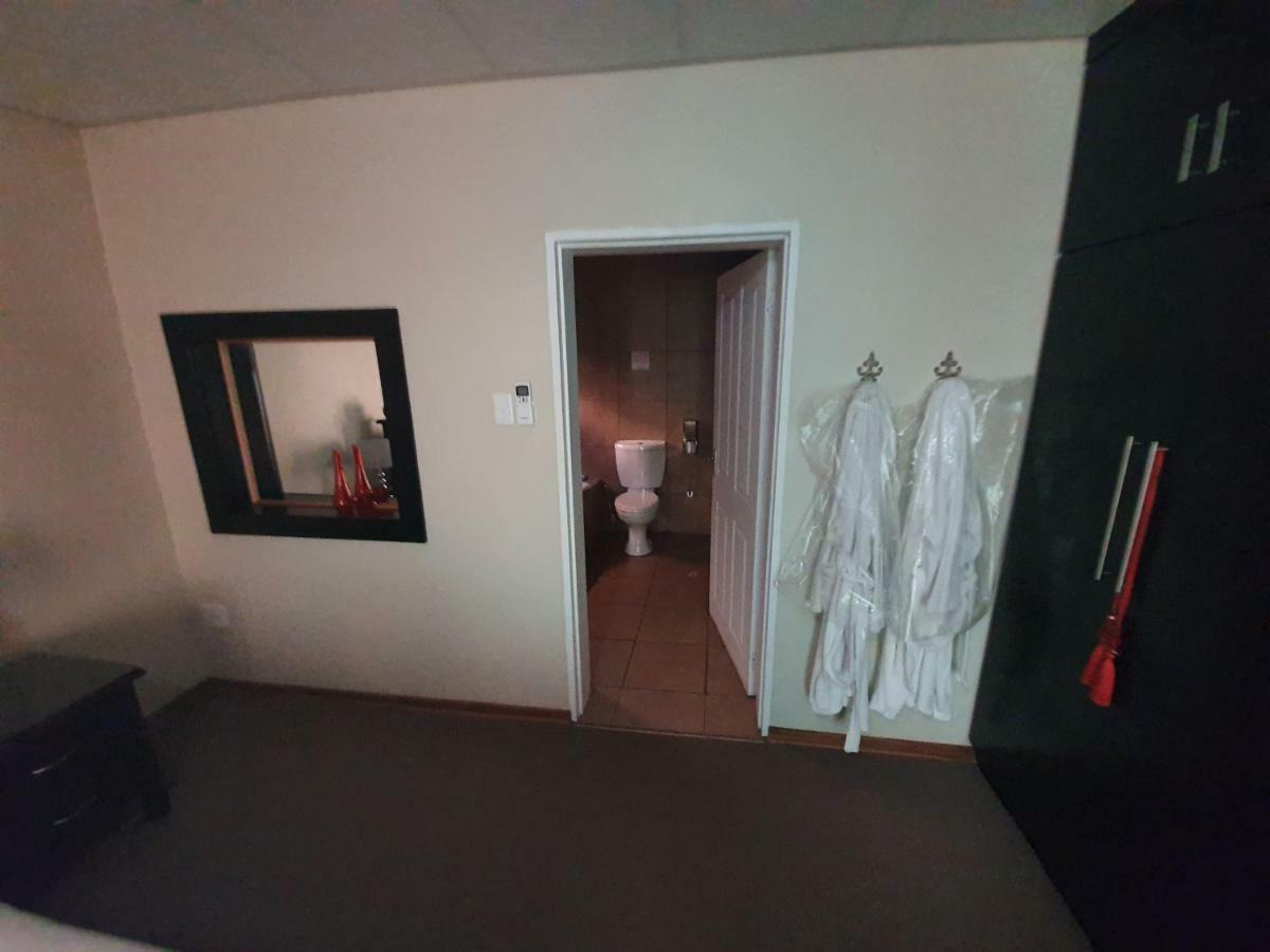 Leach Lodge Kuruman Dış mekan fotoğraf
