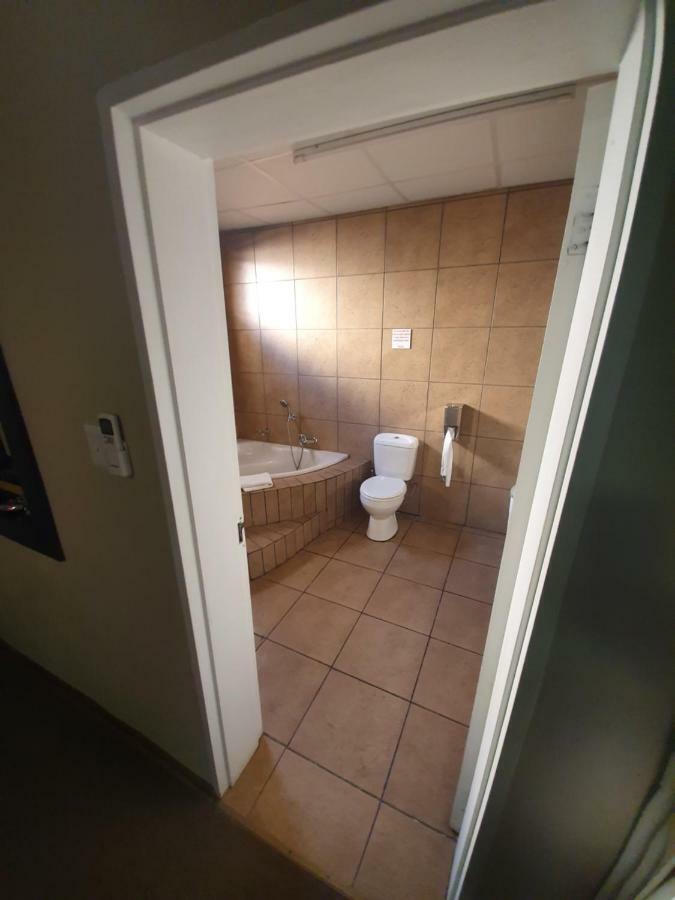 Leach Lodge Kuruman Dış mekan fotoğraf