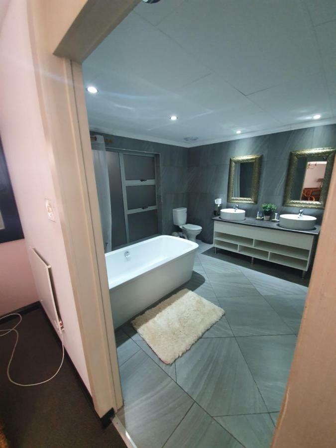 Leach Lodge Kuruman Dış mekan fotoğraf