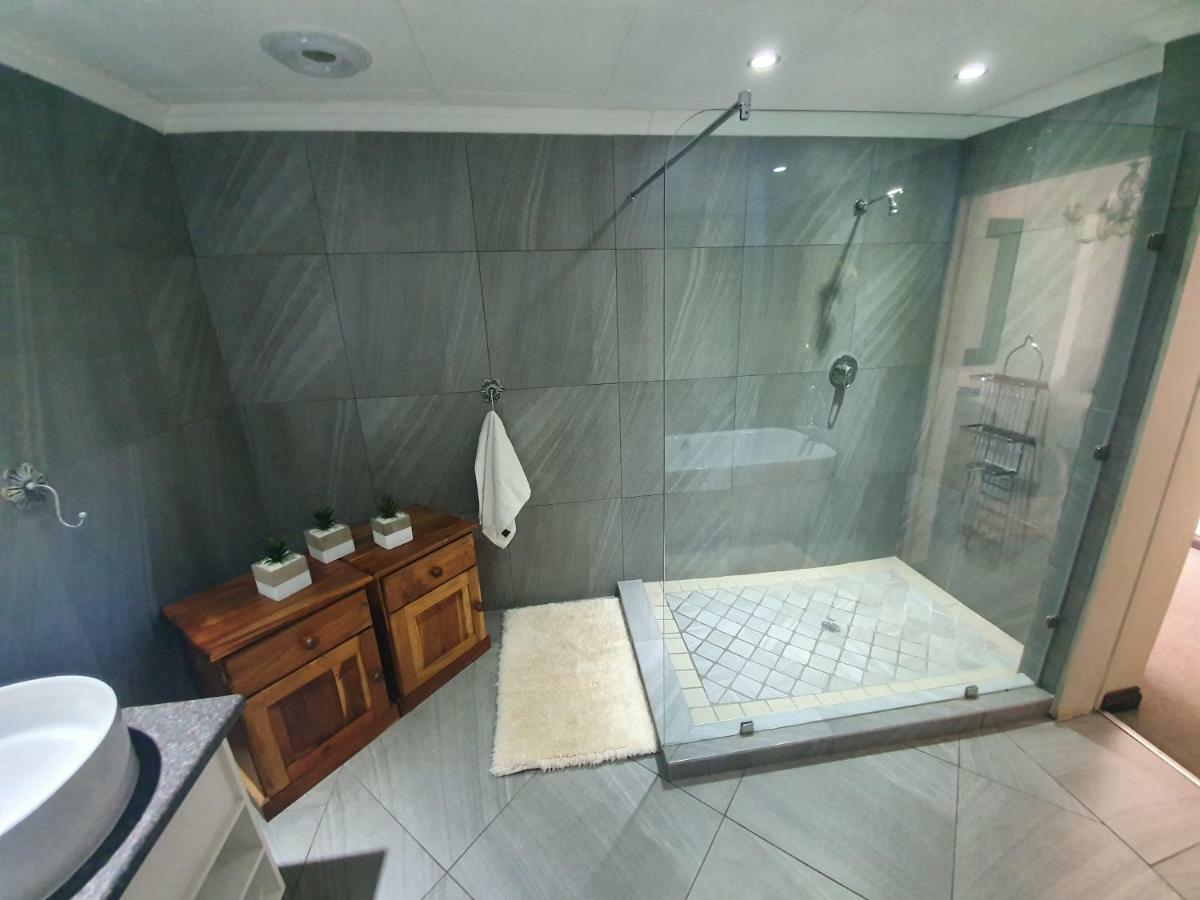 Leach Lodge Kuruman Dış mekan fotoğraf