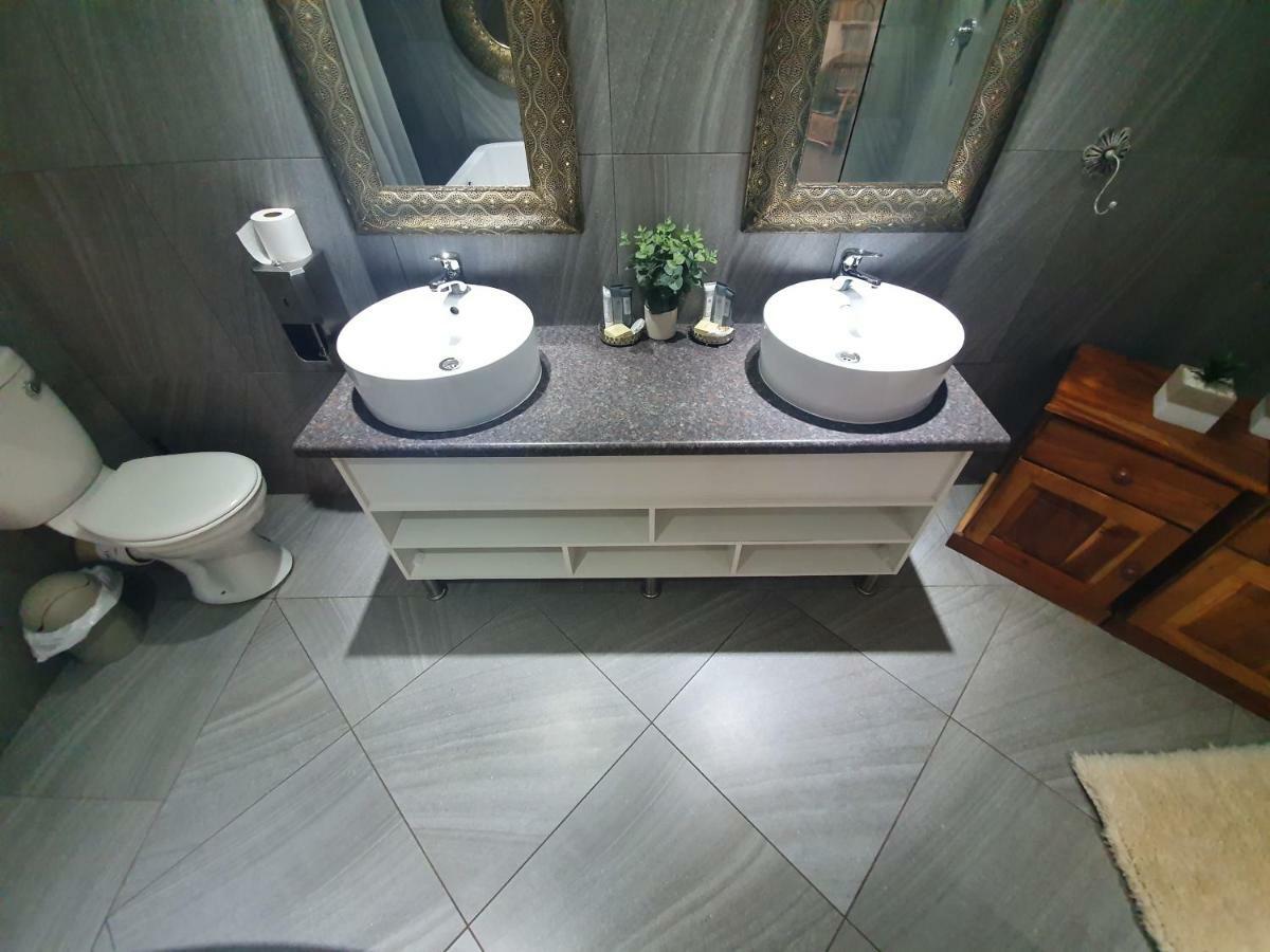 Leach Lodge Kuruman Dış mekan fotoğraf