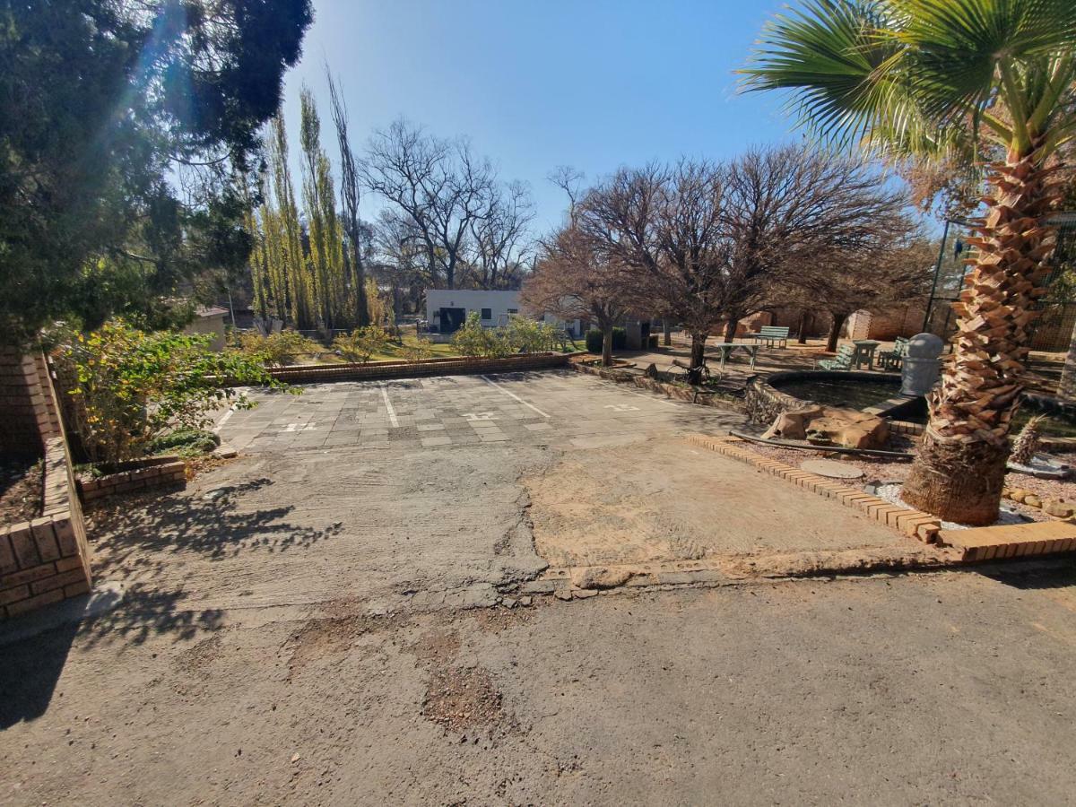 Leach Lodge Kuruman Dış mekan fotoğraf